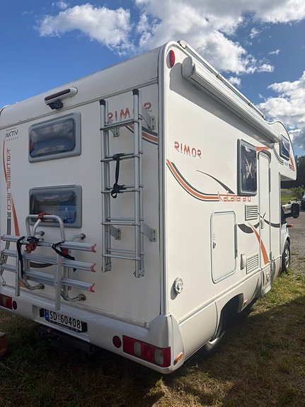 Ford Transit 4 of 9