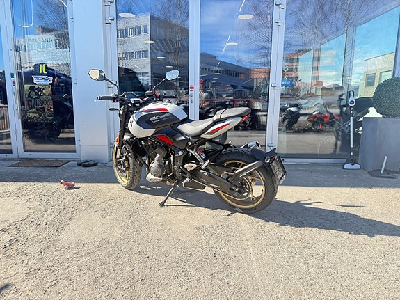 Triumph Trident 800 – 113 hk | Quickshifter *Kampanje* 5 of 8