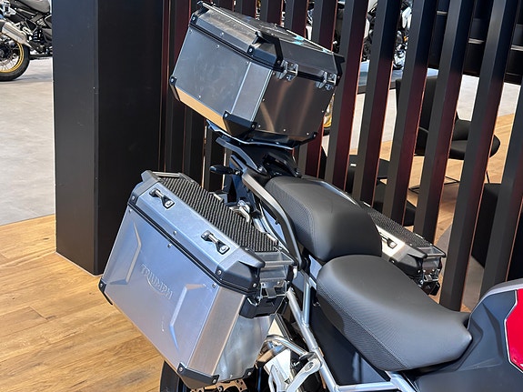 Triumph Tiger 1200 GT Explorer med koffertsett 5 of 9