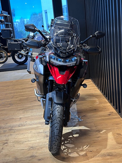 Triumph Tiger 1200 GT Explorer med koffertsett 4 of 9