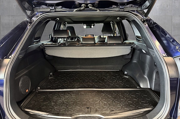 Toyota RAV4 Plug-in Hybrid 20 of 30