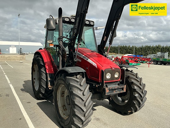 Massey Ferguson 6455 6 of 16