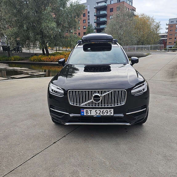 Volvo XC90 6 of 30