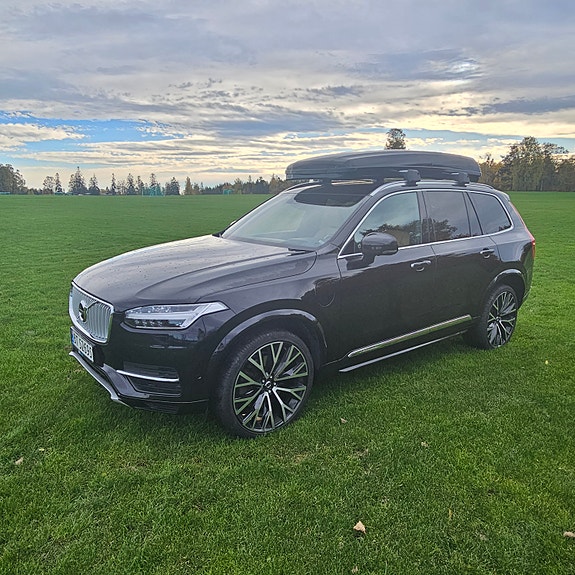 Volvo XC90 17 of 30