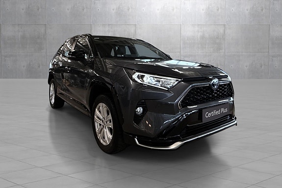 Toyota RAV4 Plug-in Hybrid 7 of 25