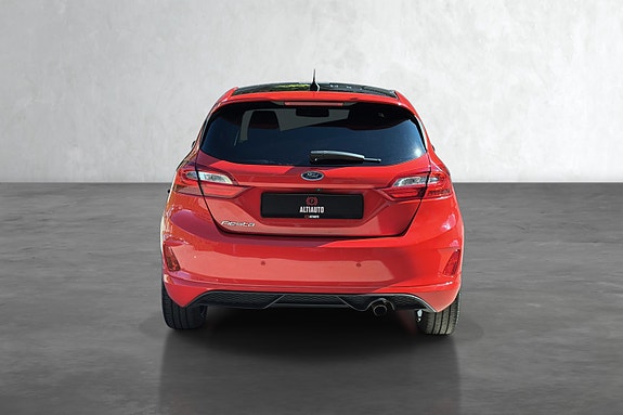 Ford Fiesta 8 of 15