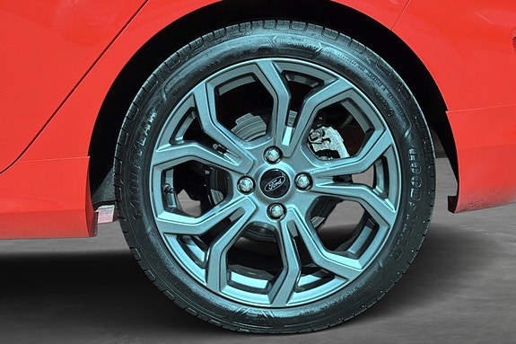 Ford Fiesta 13 of 15