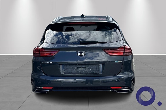 Kia Ceed 4 of 19
