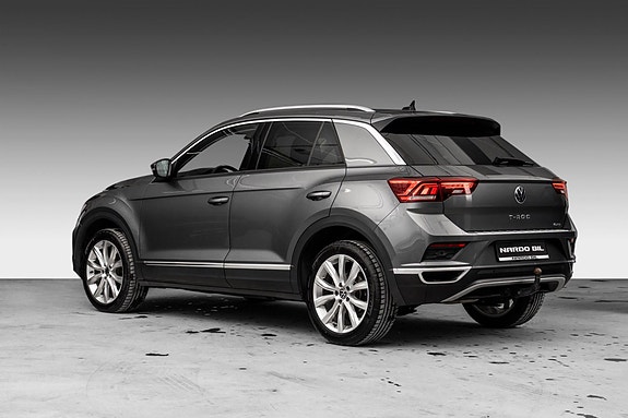 Volkswagen T-Roc 7 of 23