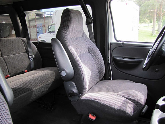Dodge RAM 14 of 30