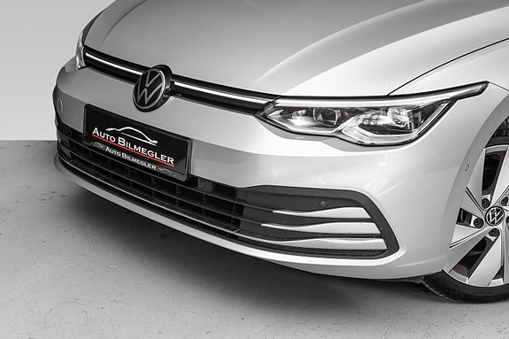 Volkswagen Golf VIII 7 of 30