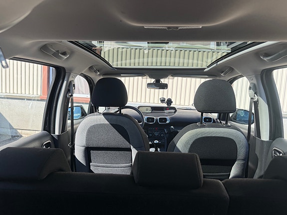 Citroen C3 Picasso 25 of 29