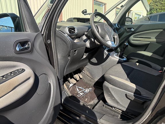 Citroen C3 Picasso 20 of 29