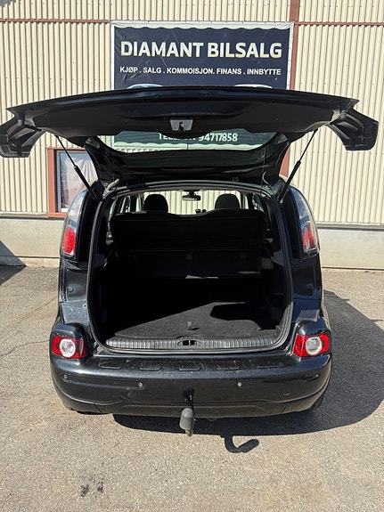 Citroen C3 Picasso 24 of 29