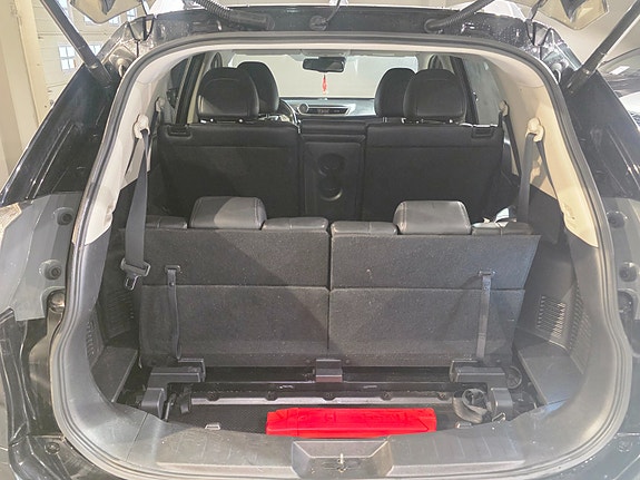 Nissan X-Trail 18 of 20