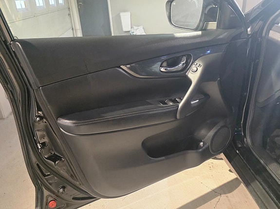Nissan X-Trail 12 of 20