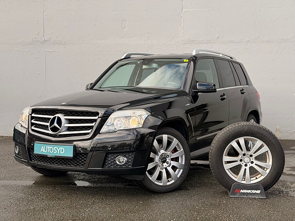 Mercedes-Benz GLK220 3 of 20