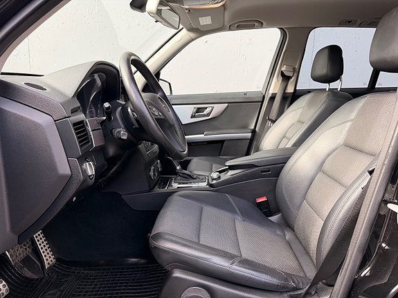 Mercedes-Benz GLK220 13 of 20