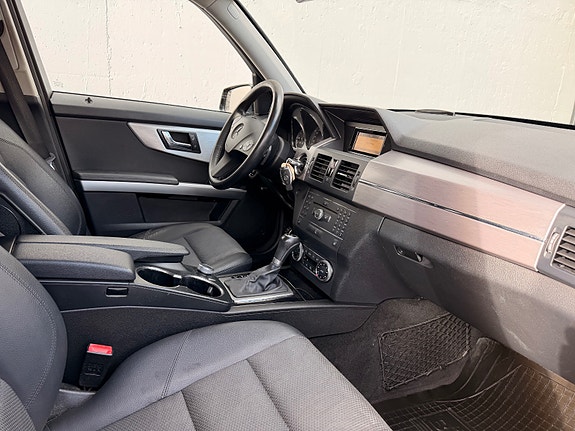 Mercedes-Benz GLK220 17 of 20