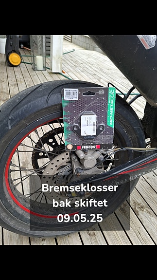 Aprilia SX 125 Super Motard 14 of 16