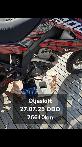 Aprilia SX 125 Super Motard 8 of 16