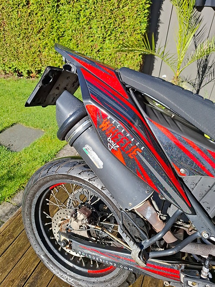 Aprilia SX 125 Super Motard 4 of 16