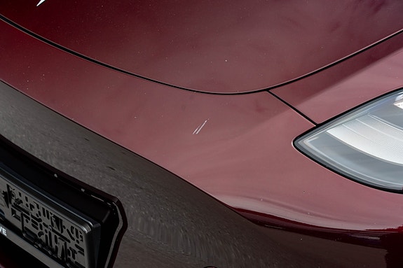 Tesla Model Y 5 of 30