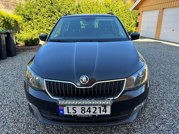 Skoda Fabia 4 of 9