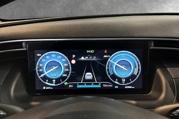 Hyundai Tucson 10 of 15