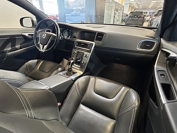 Volvo V60 10 of 10