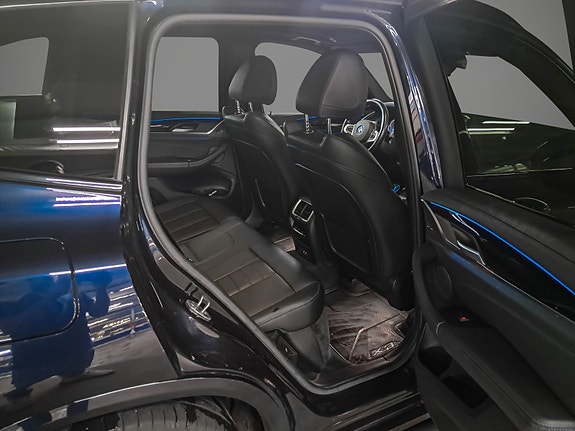 BMW iX3 22 of 30