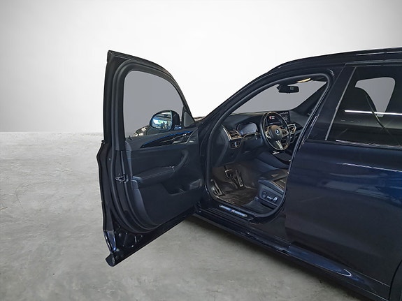 BMW iX3 11 of 30
