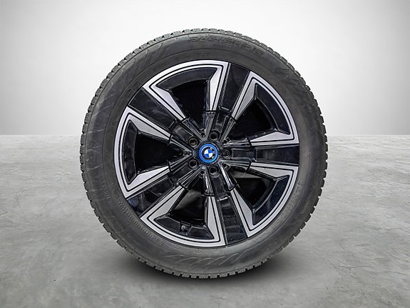 BMW iX3 28 of 30