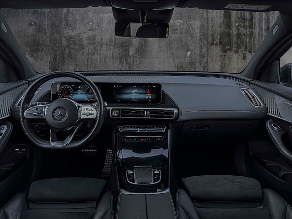 Mercedes-Benz EQC400 15 of 20