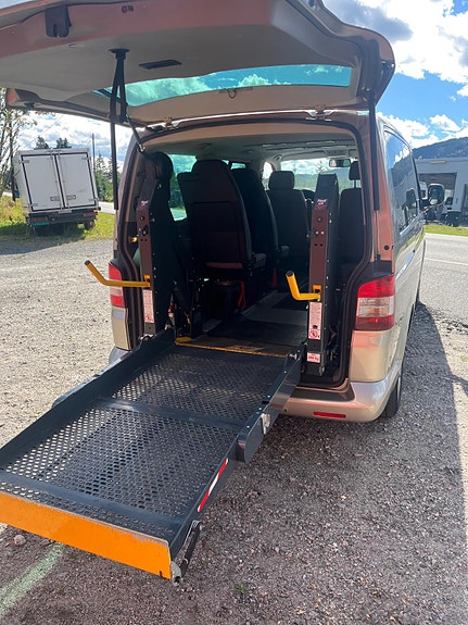 Volkswagen Transporter 9 of 13