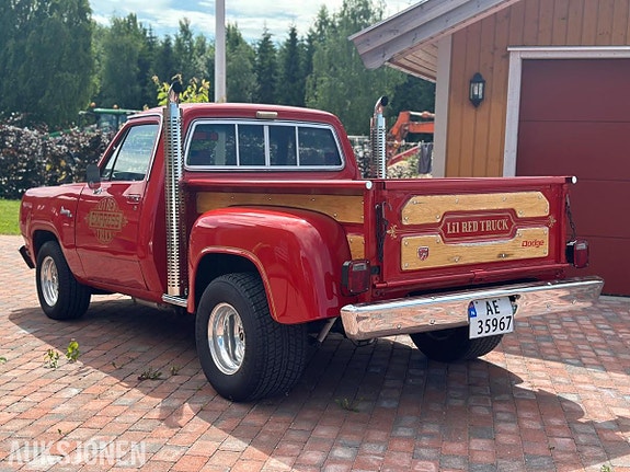 Dodge Andre 8 of 30
