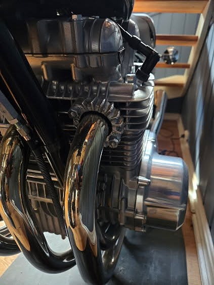 Kawasaki KZ 1000 2 of 6