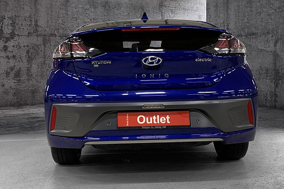 Hyundai IONIQ 2 of 15