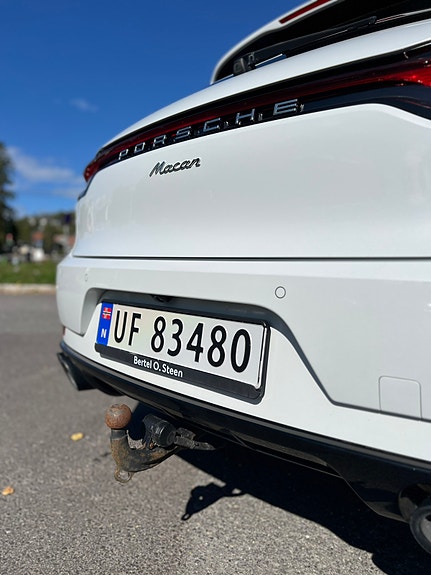 Porsche Macan 5 of 28