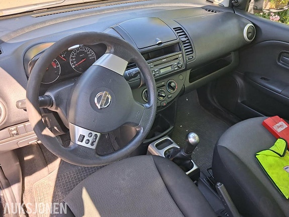Nissan Note 7 of 20