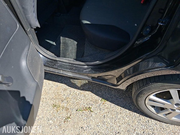 Nissan Note 9 of 20