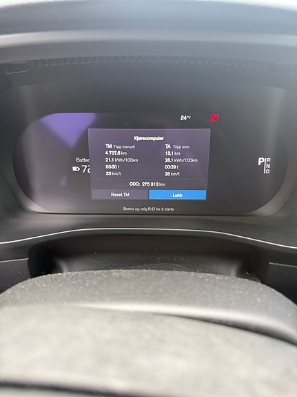 Volvo XC40 11 of 30
