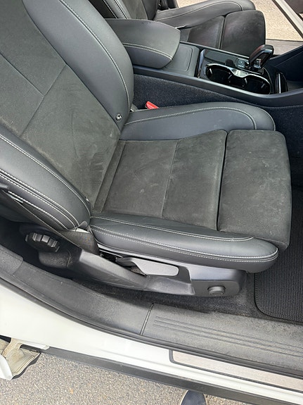 Volvo XC40 27 of 30