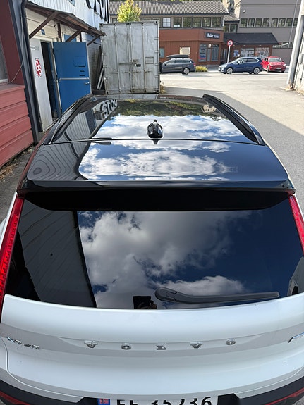 Volvo XC40 9 of 30