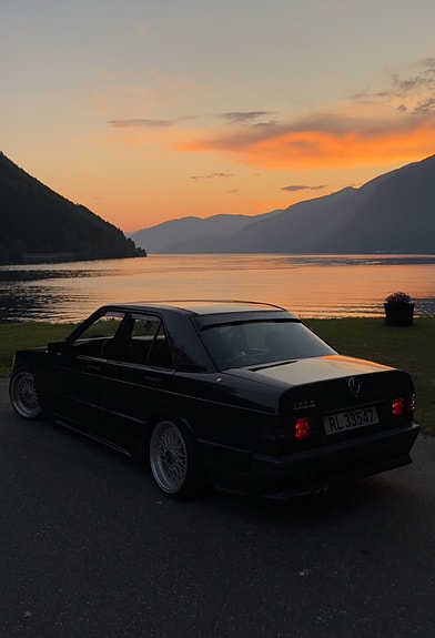 Mercedes-Benz 190 E 5 of 15