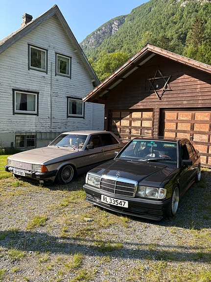 Mercedes-Benz 190 E 8 of 15