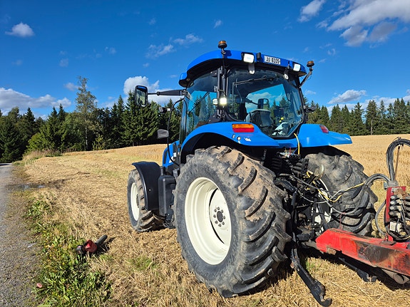 New Holland TS125A kun 2115 Timer 10 of 30