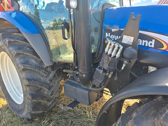 New Holland TS125A kun 2115 Timer 18 of 30