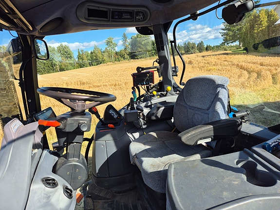 New Holland TS125A kun 2115 Timer 8 of 30