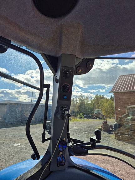 New Holland TS125A kun 2115 Timer 6 of 30